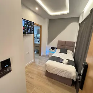 https://hotel-almona-granada.es-andalucia.com